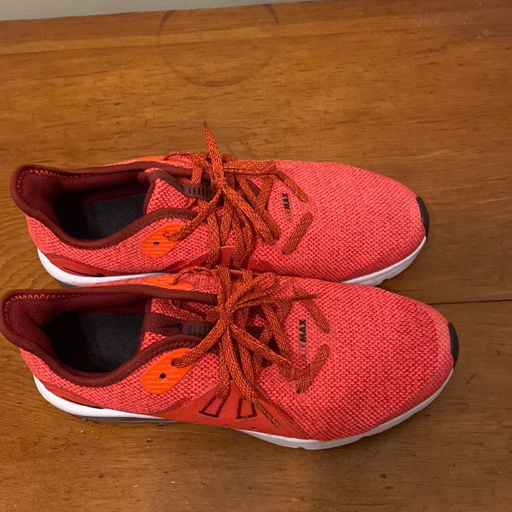 orange air maxes